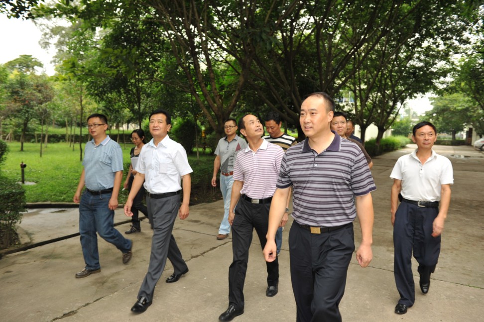 民政厅副厅长刘家鹏及党组书记陈伟来我院调研工作并看望休养员